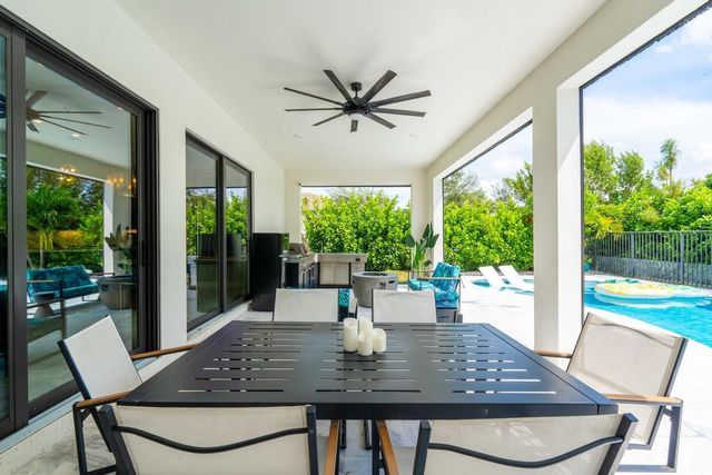 8426 Vaulting Drive, Lake Worth, FL 33467