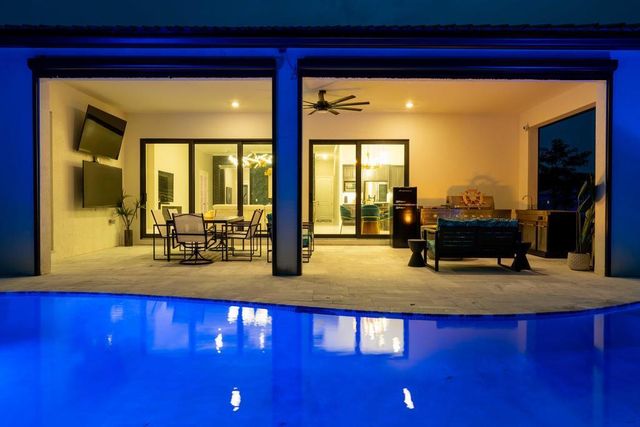 8426 Vaulting Drive, Lake Worth, FL 33467