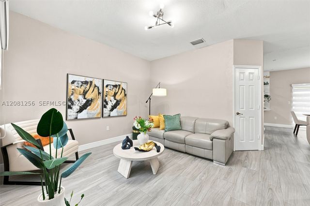 14091 SW 51st Ln, Miramar, FL 33027