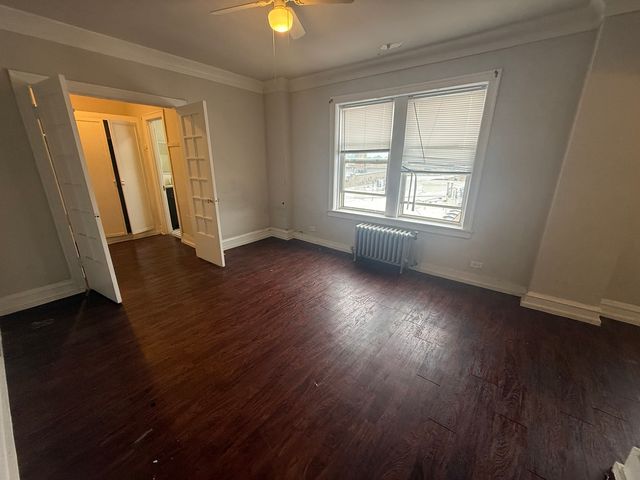 6748 N Ashland Avenue 512, Chicago, IL 60626