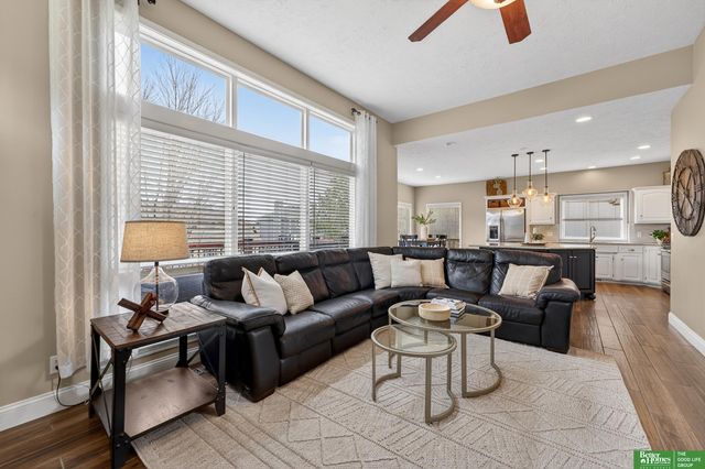 17610 T Street, Omaha, NE 68135