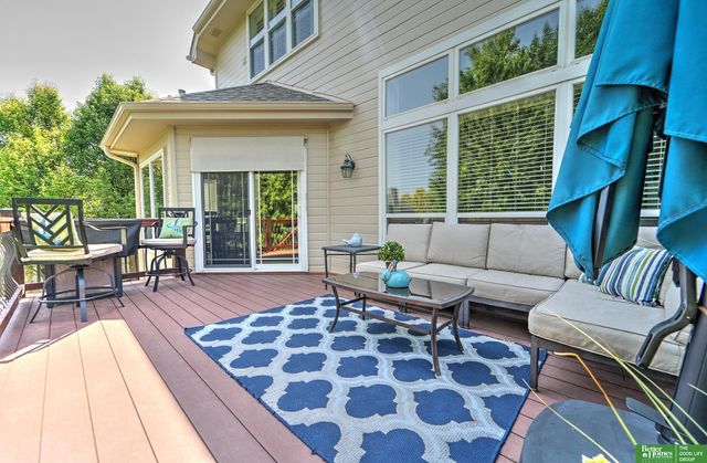 17610 T Street, Omaha, NE 68135