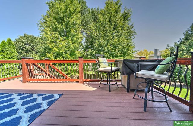 17610 T Street, Omaha, NE 68135