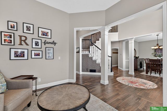 17610 T Street, Omaha, NE 68135