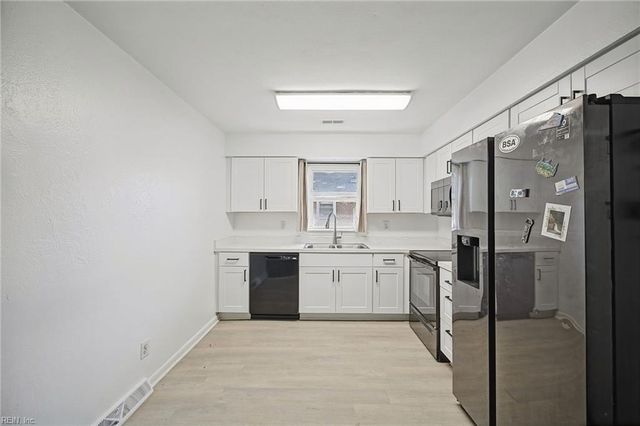 718 Osborn AVE, Chesapeake, VA 23325