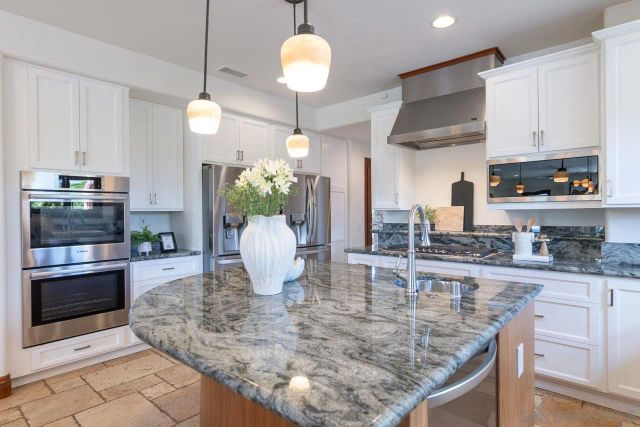 14238 Via Michelangelo, San Diego, CA 92129