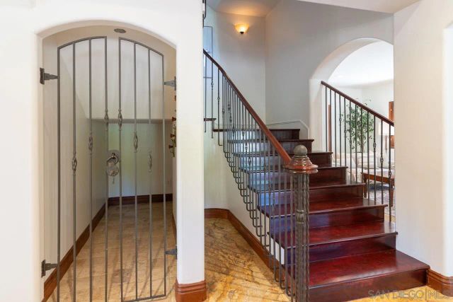 14238 Via Michelangelo, San Diego, CA 92129