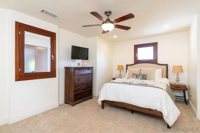 14238 Via Michelangelo, San Diego, CA 92129
