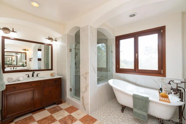 14238 Via Michelangelo, San Diego, CA 92129