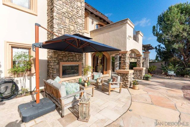 14238 Via Michelangelo, San Diego, CA 92129