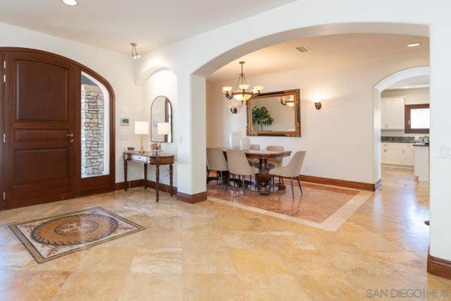 14238 Via Michelangelo, San Diego, CA 92129