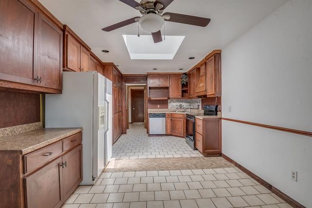 9716 Rail Road, Midwest City, OK 73130
