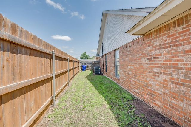 9716 Rail Road, Midwest City, OK 73130
