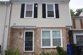5650 Picadilly LN, Portsmouth, VA 23703
