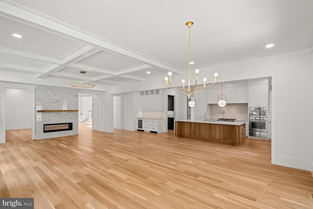 25 SANDRINGHAM RD, Bala Cynwyd, PA 19004
