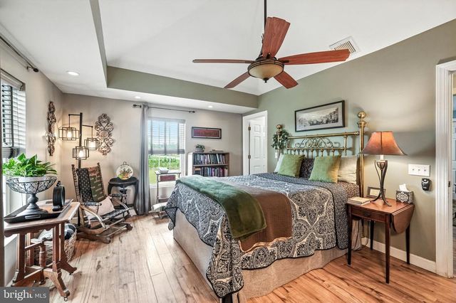 517 N HARDING HWY, Vineland, NJ 08360