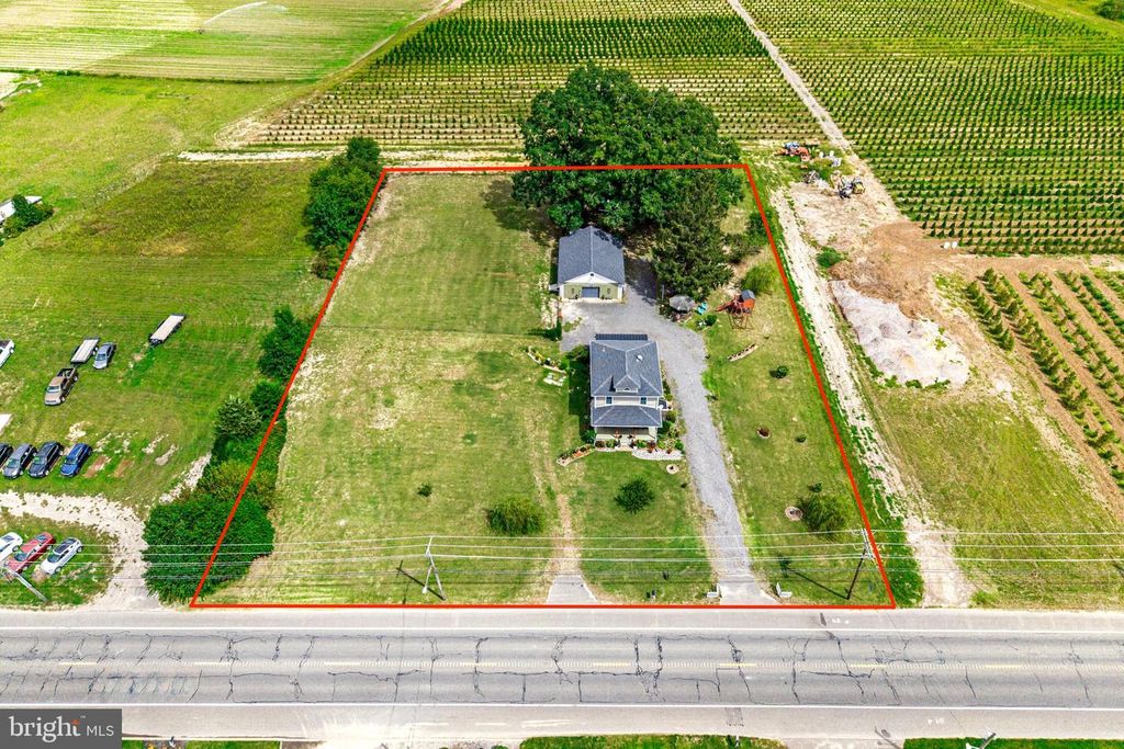 517 N HARDING HWY, Vineland, NJ 08360