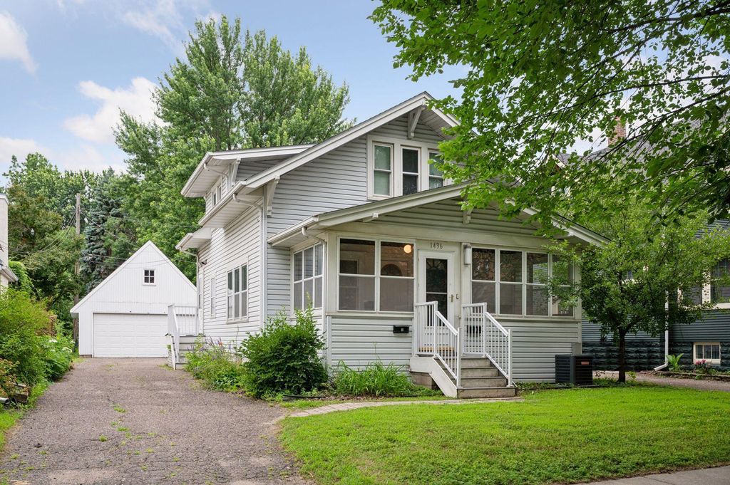 1436 Almond Avenue, Saint Paul, MN 55108