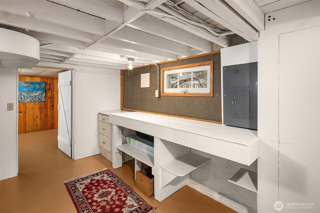 548 NE 102nd Street, Seattle, WA 98125