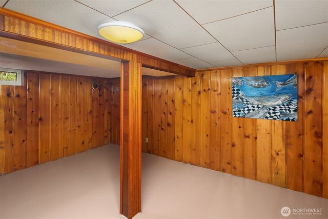 548 NE 102nd Street, Seattle, WA 98125