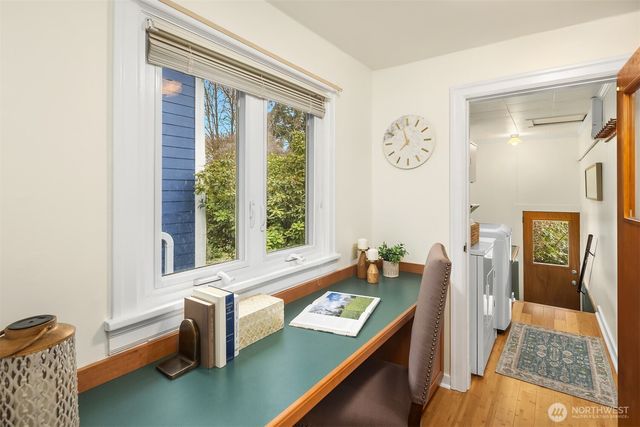 548 NE 102nd Street, Seattle, WA 98125