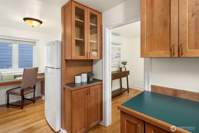 548 NE 102nd Street, Seattle, WA 98125