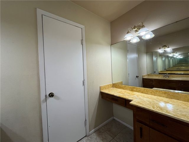 3624 Glenway St, Corpus Christi, TX 78415