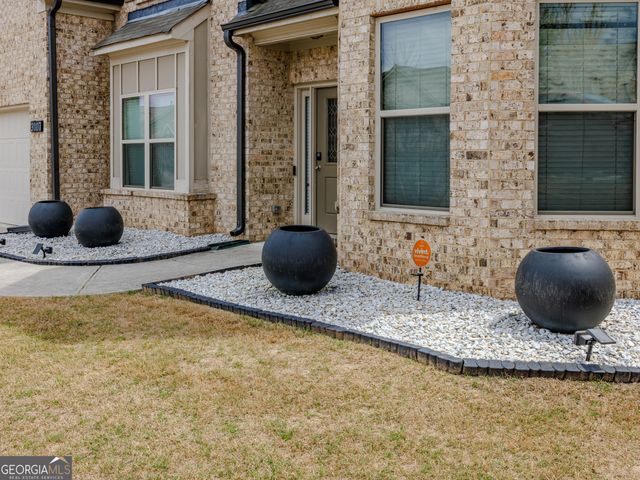 3007 Cove View Court, Dacula, GA 30019