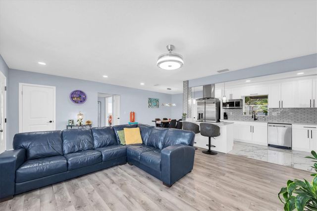 1468 LEMON STREET, Clearwater, FL 33756