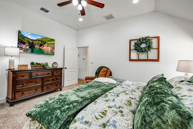 1 Sunset CIR, Wimberley, TX 78676