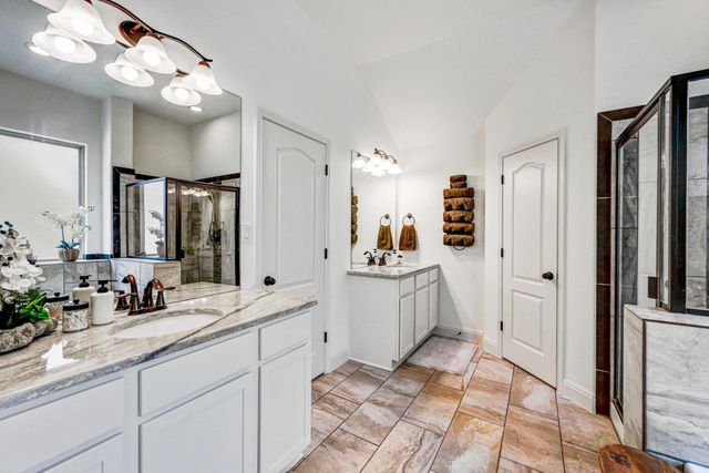 1 Sunset CIR, Wimberley, TX 78676