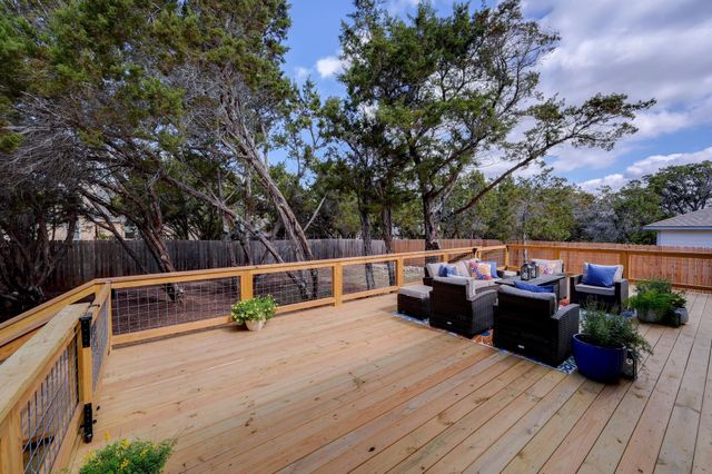 1 Sunset CIR, Wimberley, TX 78676