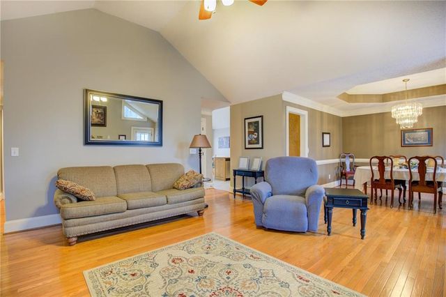 4720 Meadowlark SE Drive, Conyers, GA 30094