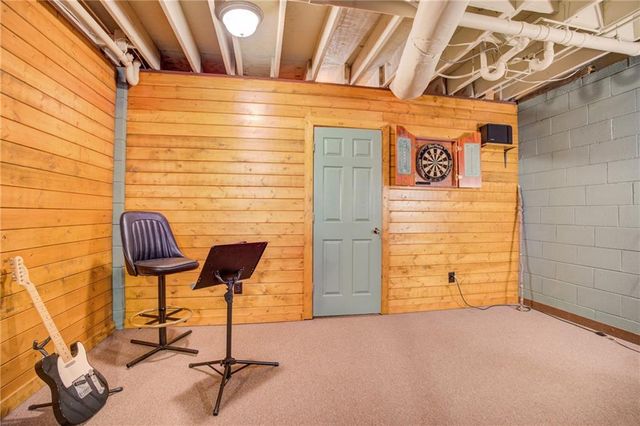 4720 Meadowlark SE Drive, Conyers, GA 30094