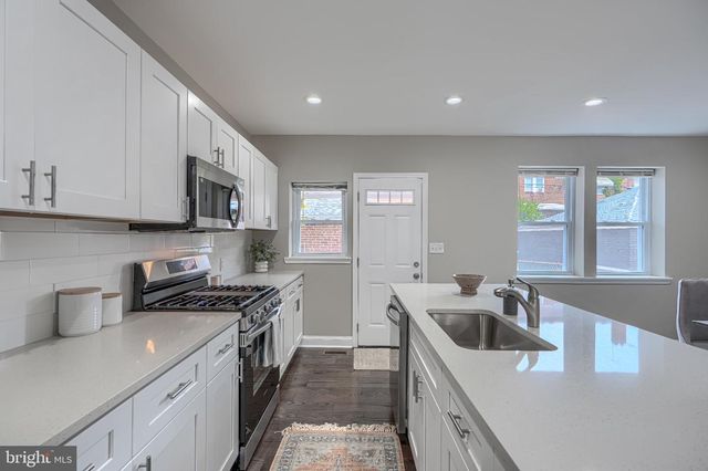 1420 KINGSWAY RD, Baltimore, MD 21218
