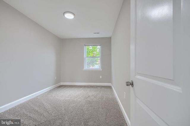 1420 KINGSWAY RD, Baltimore, MD 21218