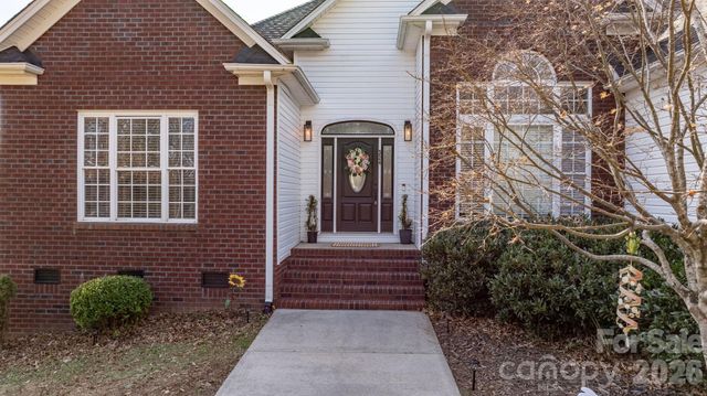 324 Old Hardin Road, Dallas, NC 28034