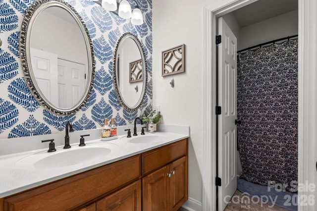 324 Old Hardin Road, Dallas, NC 28034