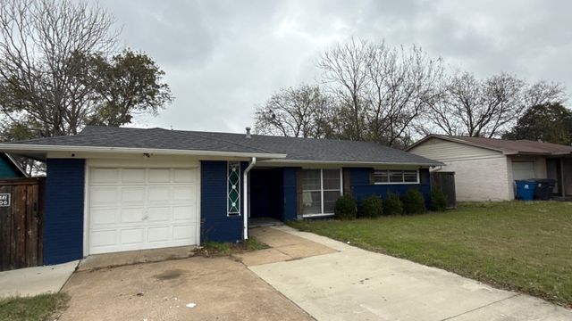 625 Midvale Drive, Dallas, TX 75232