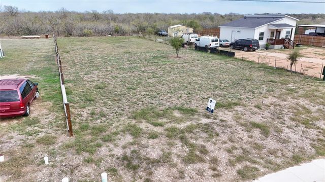 351 Margarita DR, Dale, TX 78616