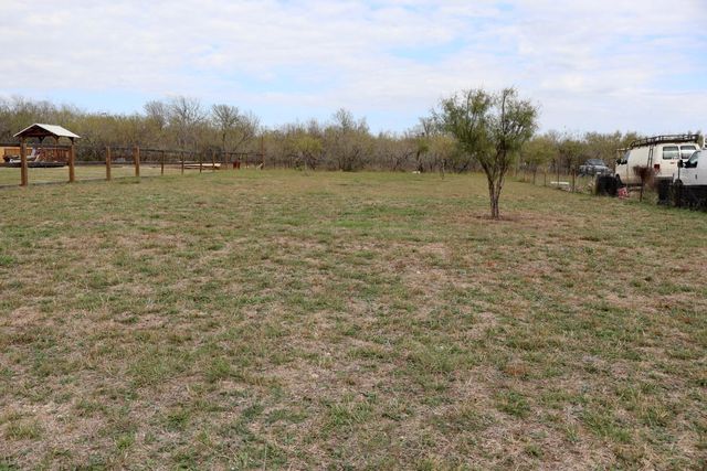 351 Margarita DR, Dale, TX 78616