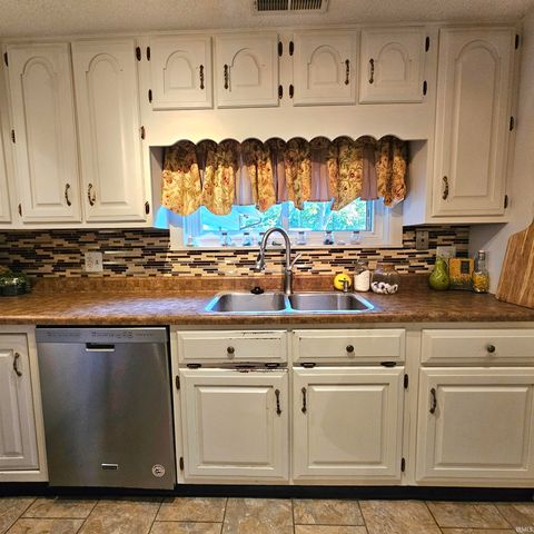 507 N Us Highway 231 Highway, Spencer, IN 47460