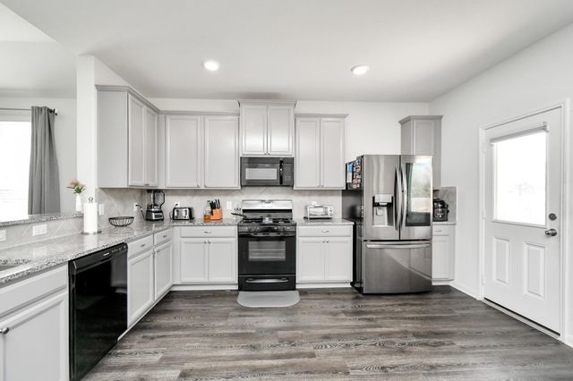 6145 White Oak Leaf Loop, Conroe, TX 77303