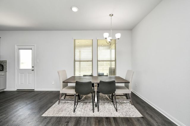 6145 White Oak Leaf Loop, Conroe, TX 77303