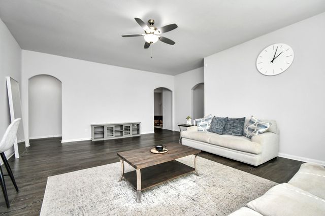 6145 White Oak Leaf Loop, Conroe, TX 77303