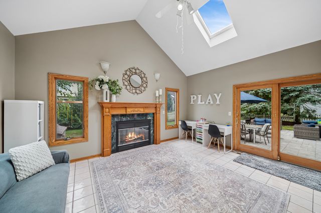 1356 Green Pheasant Lane, Batavia, IL 60510