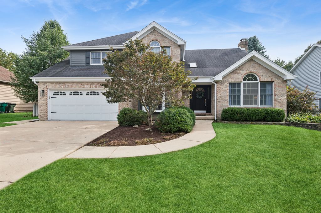 1356 Green Pheasant Lane, Batavia, IL 60510