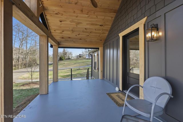 8523 Heiskell Rd, Powell, TN 37849