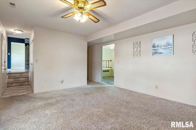 2709 CLIFTON Drive, Springfield, IL 62704