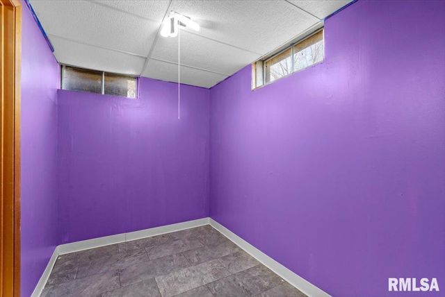 2709 CLIFTON Drive, Springfield, IL 62704